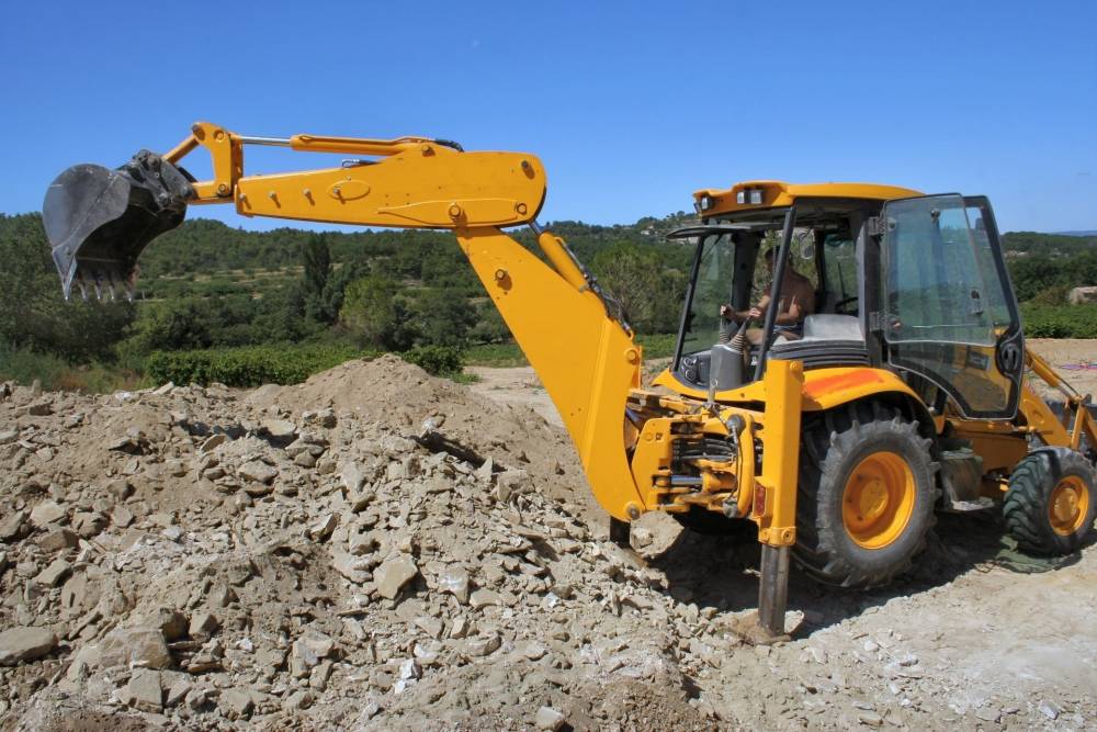 tracteur_-_travaux_publics_-_btp_-_batiment.jpg